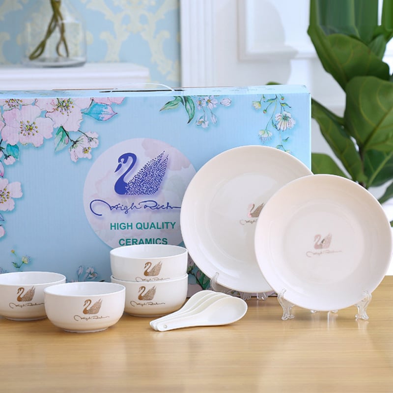 Kerámia tálak, kanalak és tányérok készlet ajándékdobozban – 10 darab