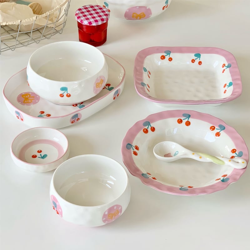 Porcelanski set posuđa za stol: zdjele i tanjuri, jednostavan stil, porcelan materijal