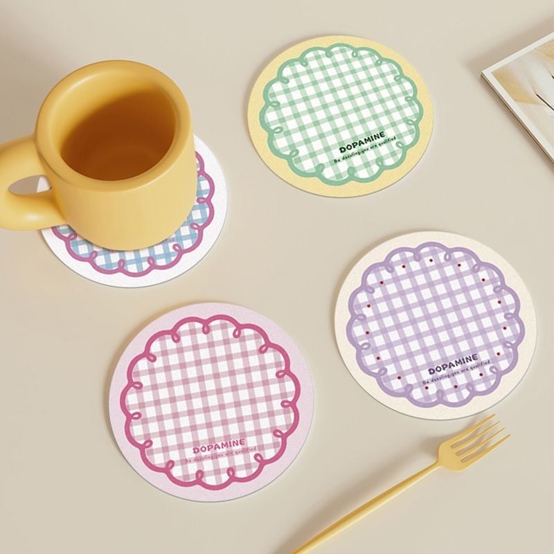 Kör alakú szilikon poháralátét karos mintával — csúszásmentes, nedvszívó, hőszigetelő (Anyag: Szilikon; Márka: Dushang; Sorozat: Coaster sorozat; Testreszabás: Igen; Logó nyomtatás: Igen)