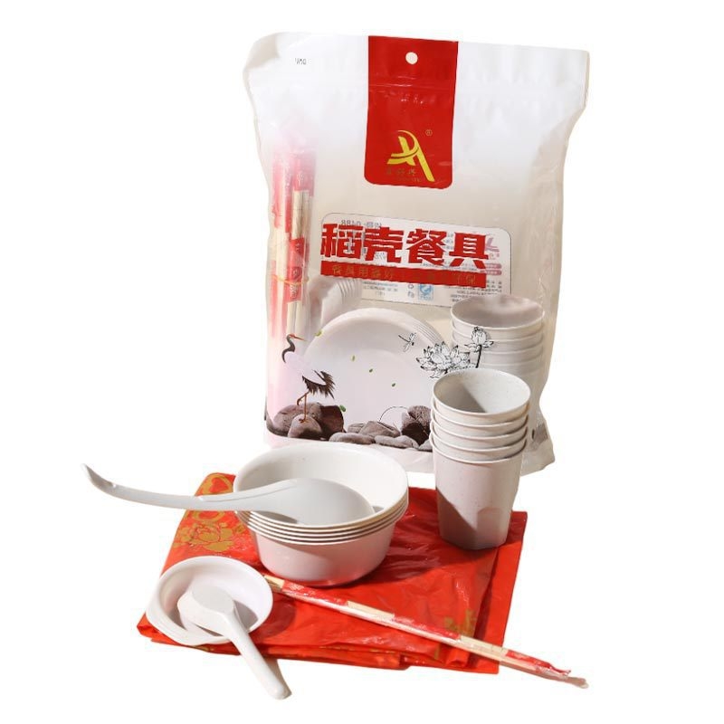 Еднократна посуда от оризова люспа: мултичастов комплект с купа, лъжичка, чаша и чиния; Материал: оризова люспа; Капацитет: 300 ml; Брой в опаковка: 30; Форма: купа; Биодеградируем: Да