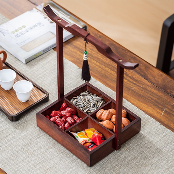 Плодова чиния в новокитайски ретро стил с разделени секции за сервиране, сватбена закуска, от бамбук