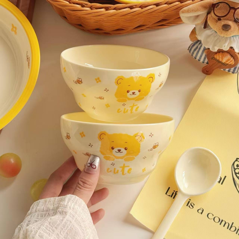 Bee Bear keramički set zdjela i tanjura za jednu osobu, cartoon uzorak, podglazurna boja, okrugli oblik, mikrovalna pećnica kompatibilno