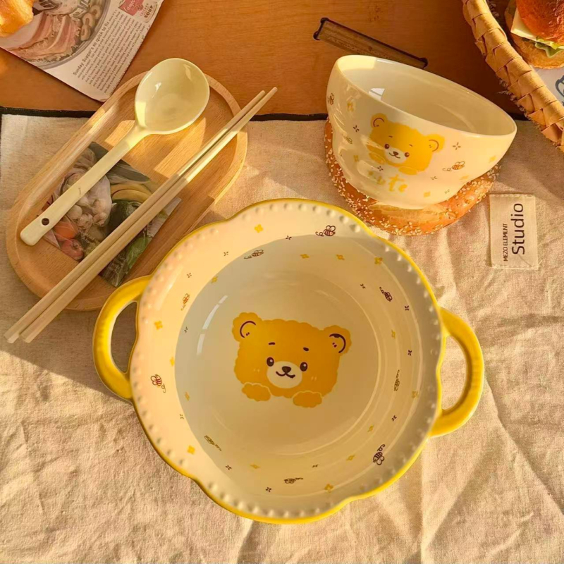 Bee Bear keramički set zdjela i tanjura za jednu osobu, cartoon uzorak, podglazurna boja, okrugli oblik, mikrovalna pećnica kompatibilno