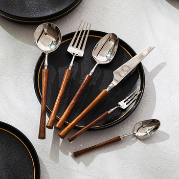 Set pribora od nehrđajućeg čelika za odrasle, brenda A Spoonful of Life, stil Light Luxury Retro (Brand: A Spoonful of Life; Materijal: Nehrđajući čelik; Za: Odrasle; Stil: Light Luxury; Tip stila: Light Luxury Retro)