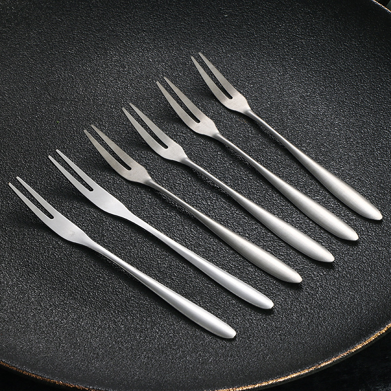 Πιρούνι φρούτων από ανοξείδωτο ατσάλι, διπλό δόντι, στιλ light luxury, δυνατότητα εκτύπωσης λογότυπου