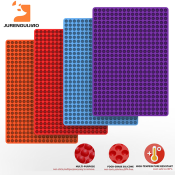 Silikonska hemisferična kalupa za kekse s 468 udubljenja za pseće poslastice
