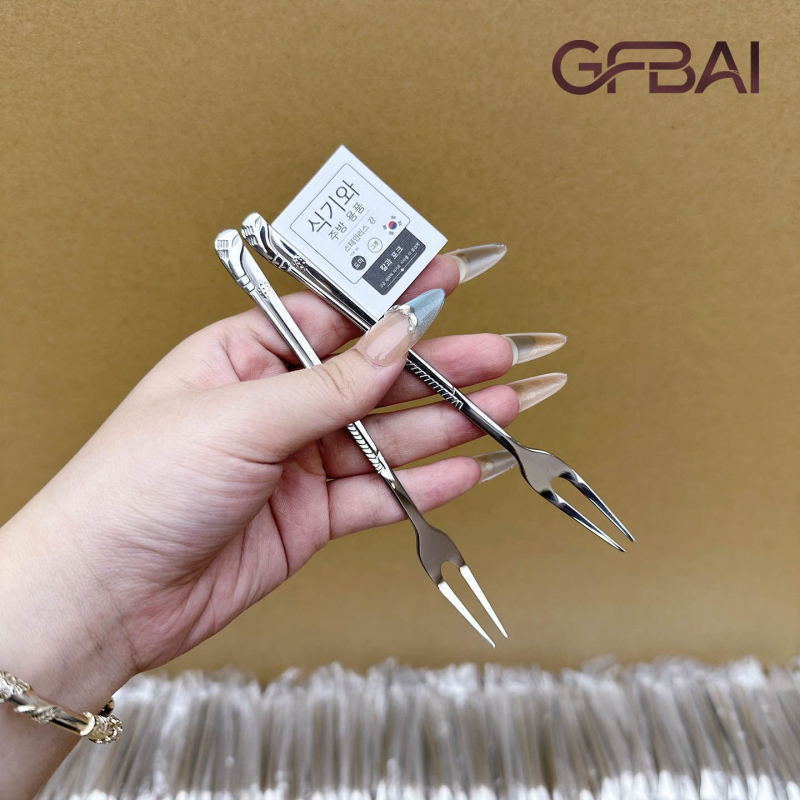 Set de 5 furculițe pentru fructe din oțel inoxidabil, seria 400, cu două dinți, stil simplu, pentru uz casnic