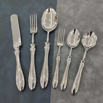 Set pribora od 304 nehrđajućeg čelika, kovano: nož, vilica i žlica, žlica s motivom školjka-cvijet, svijetlo luksuzan retro stil