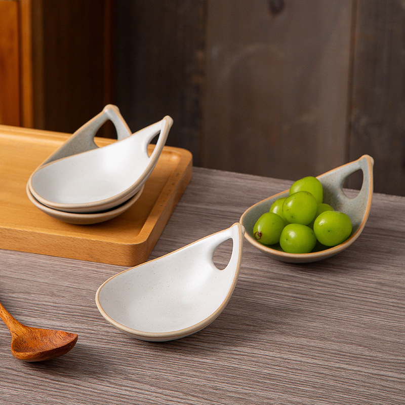 Ретро керамична чинийка за дип със една дръжка, неравна форма, микровълнова безопасна, възможност за печат на лого