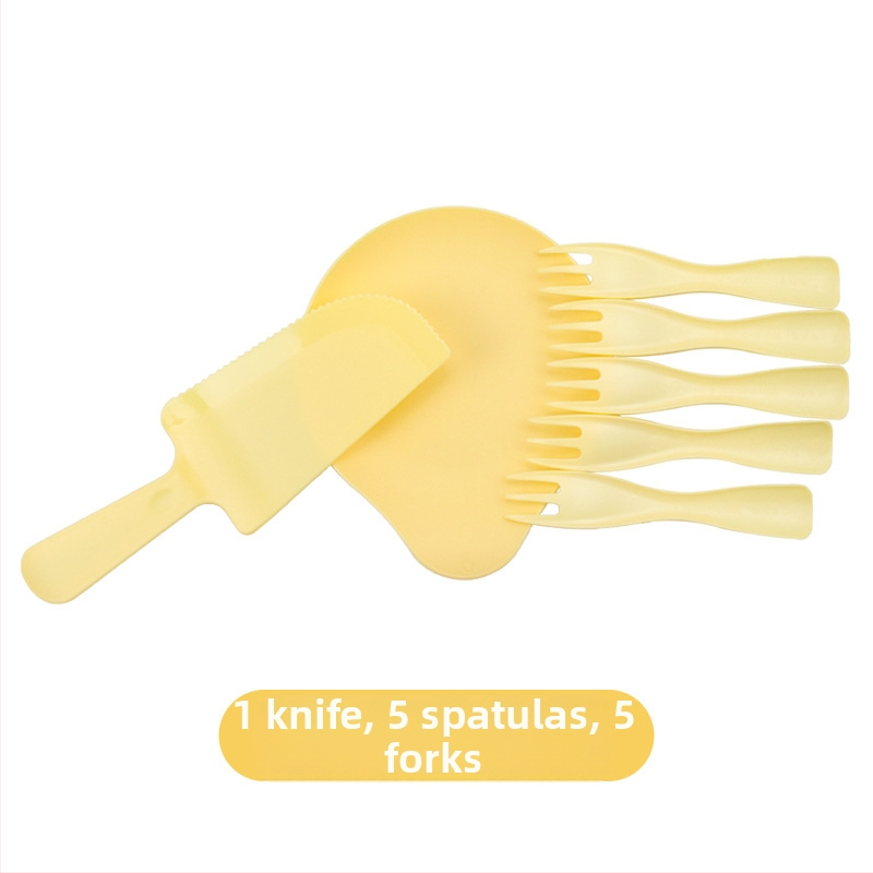 Jednorázová plastová súprava riadu v tvare kvapky vody pre 5 osôb – taniere, nože a vidličky na narodeninovú párty