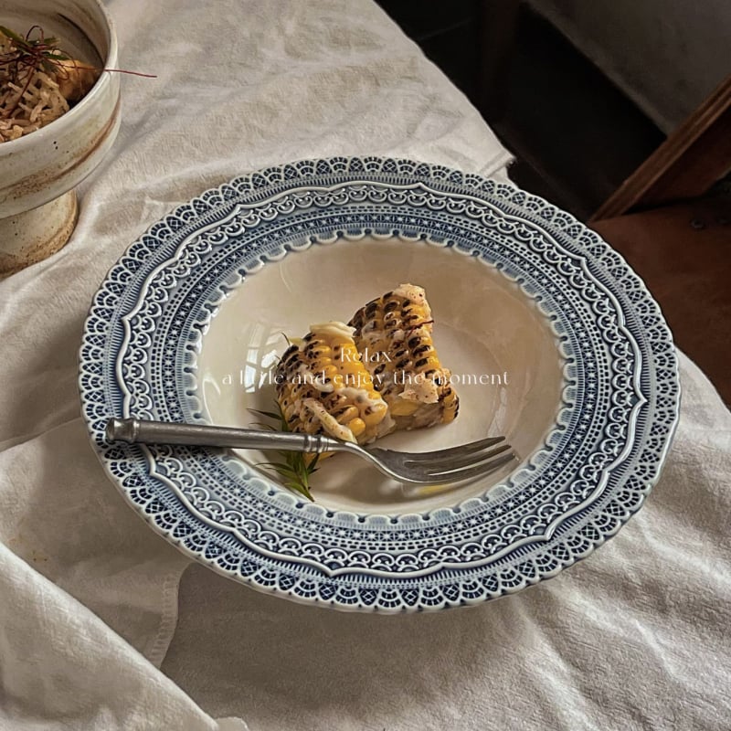 Porcelanska keramička ploča s podglazurnom bojom, kružnog oblika, retro stil, pogodna za mikrovalnu