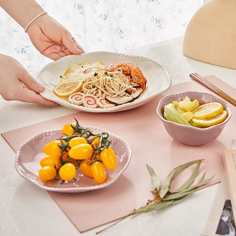 Zdjela, porcelanska, nepravilnog oblika, nordijski stil, pogodna za mikrovalnu pećnicu, podglazurna obrada