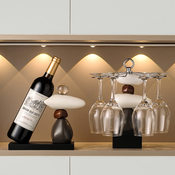 Стойка за вино от метална тел, декоративна, модерен минимализъм (тегло 2 кг)