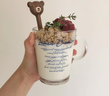 Термоустойчива стъклена чаша за кафе със чинийка — комплект от две части, западен стил с дръжка, с печатно лого