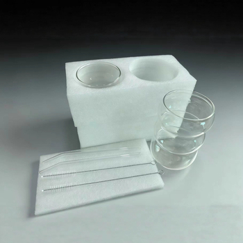 Комплект стъклени чаши – ръчно издуто боросиликатно стъкло, еднослойна конструкция, двучастов комплект, термоустойчива