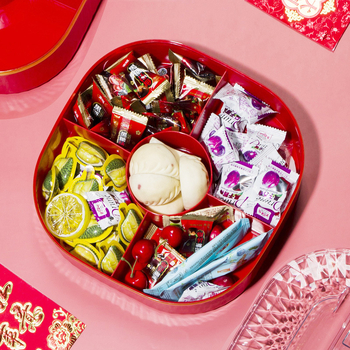 Трислоен пластмасов поднос за плодове с капак и разделители – прост стил, благоприятен узор