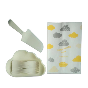 Jednorázový set na tortu: nôž, vidlica a tanier s európskym štýlom zakrivenou vidličkou a dizajnom oblaku, plast, hrúbka 0,5, potlačené logo, možnosť personalizácie, 300 sád
