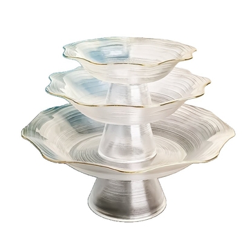 Стъклена плодова чиния с високи крака – модерен минималистичен стил, лято 2021