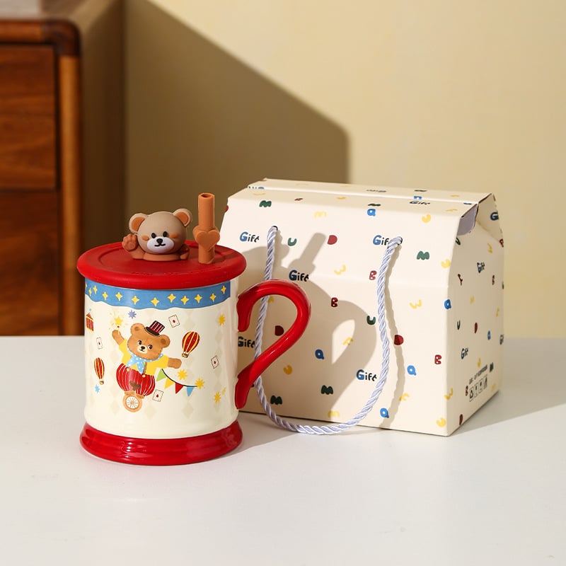 Керамичен комплект съдове за хранене (чаши, купи и чинии) – цирков мотив, мил стил, възможна персонализация