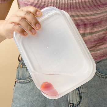 Crisper élelmiszer-tároló doboz, PP műanyag, négyszögletes formájú, mikrohullámú sütővel kompatibilis