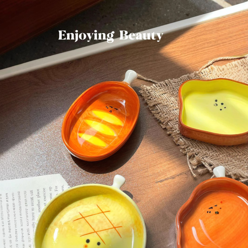 Cuki kerámia tál karikatúra mintával – nem szabályos forma; Anyag: kerámia; Minta: karikatúra; Stílus: aranyos; Felület: aláglazúros