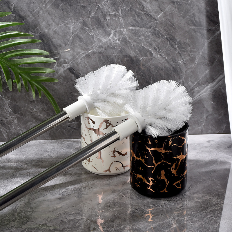 Четка за тоалетна от пластмаса с мраморен дизайн, тегло 150 г, опаковка на едро, пусната през пролетта 2020