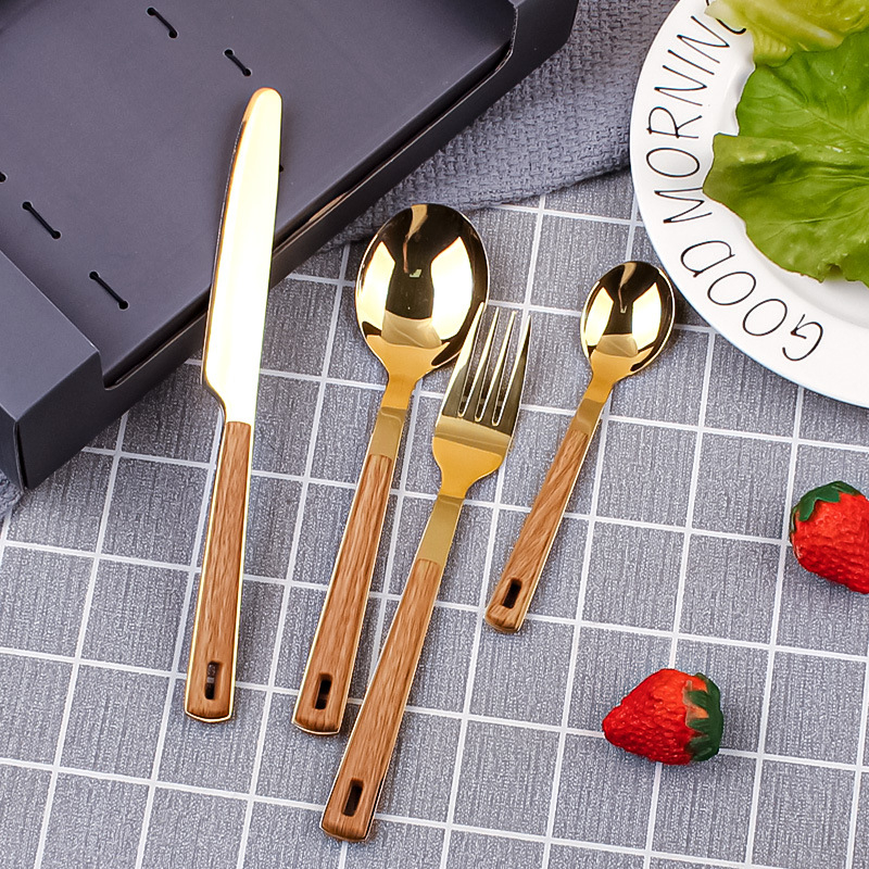 Set tacâmuri 24 de piese din oțel inoxidabil 410, finisaj oglindit, în cutie cadou