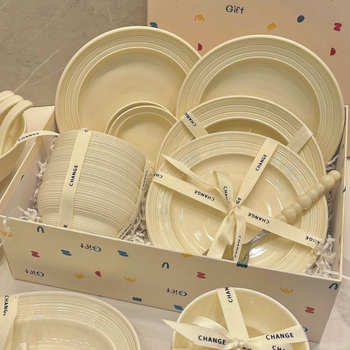 Porcelanski set zdjela i tanjura s podglazurnim završnim slojem, mikrovalno siguran, prilagodljiv logotipu, idealan poklon