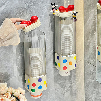 Plastični držač čaša za zidni montažni — bez bušenja, moderan minimalistički stil, stalak za čaše za kućni dispenser vode