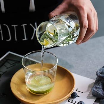 Σετ γυάλινο για κρύα ποτά - 1 κανάτα και 1 φλιτζάνι, διαφανές γυαλί, προσαρμόσιμο λογότυπο, μοντέρνο μινιμαλιστικό στυλ, κατάλληλο για χυμούς, γάλα, ποτά, αρωματικό τσάι και κρύο νερό