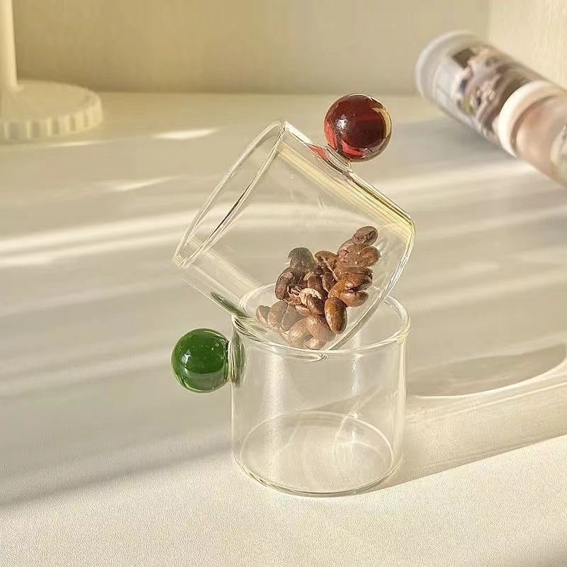 Staklena šalica za mlijeko u korejskom stilu, s kuglastom drškom, otporna na visoke temperature, ledeni uzorak