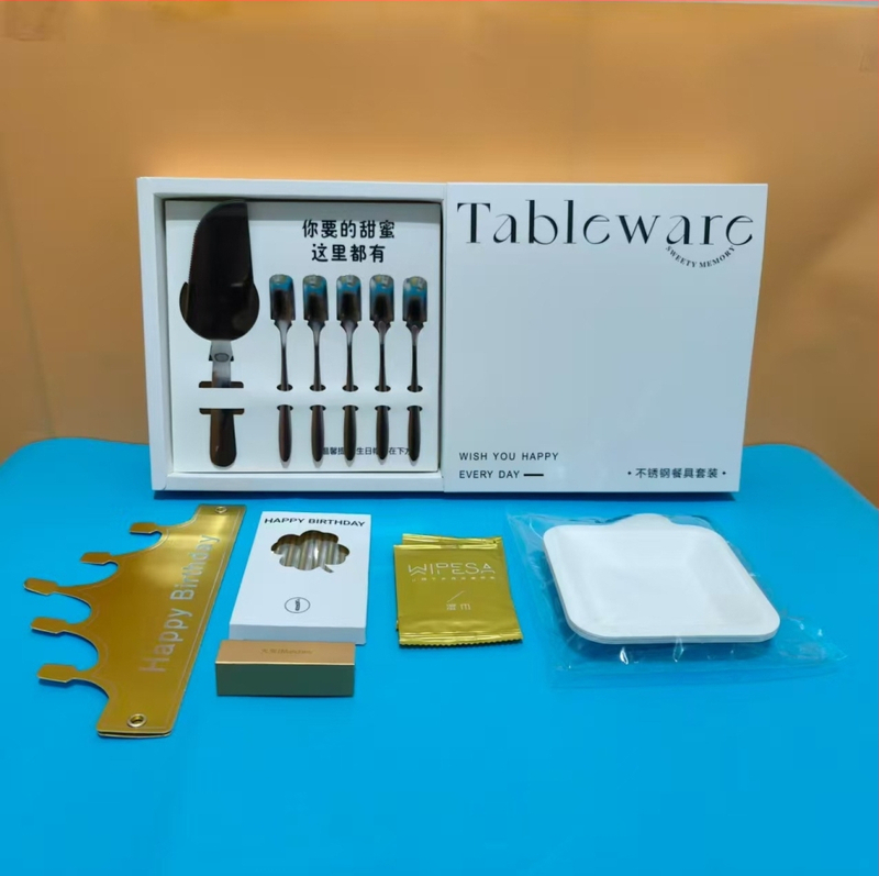 Set noža i vilice za tortu od nehrđajućeg čelika — luksuzni stolni pribor, kvadratni oblik, debljina 3,8, kutija 68 kom, rok trajanja 24 mjeseci