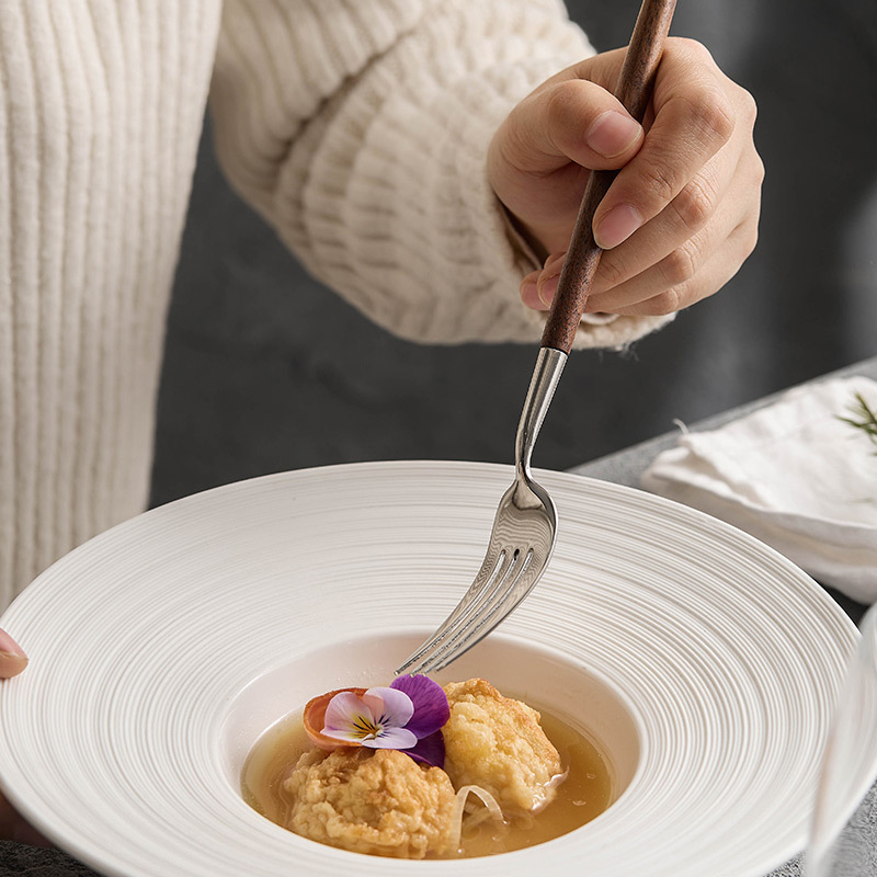 Trodjelni set noža za steak, vilice i žlice od nehrđajućeg čelika 304, zapadnog stila stolnog posuđa za komercijalnu uporabu