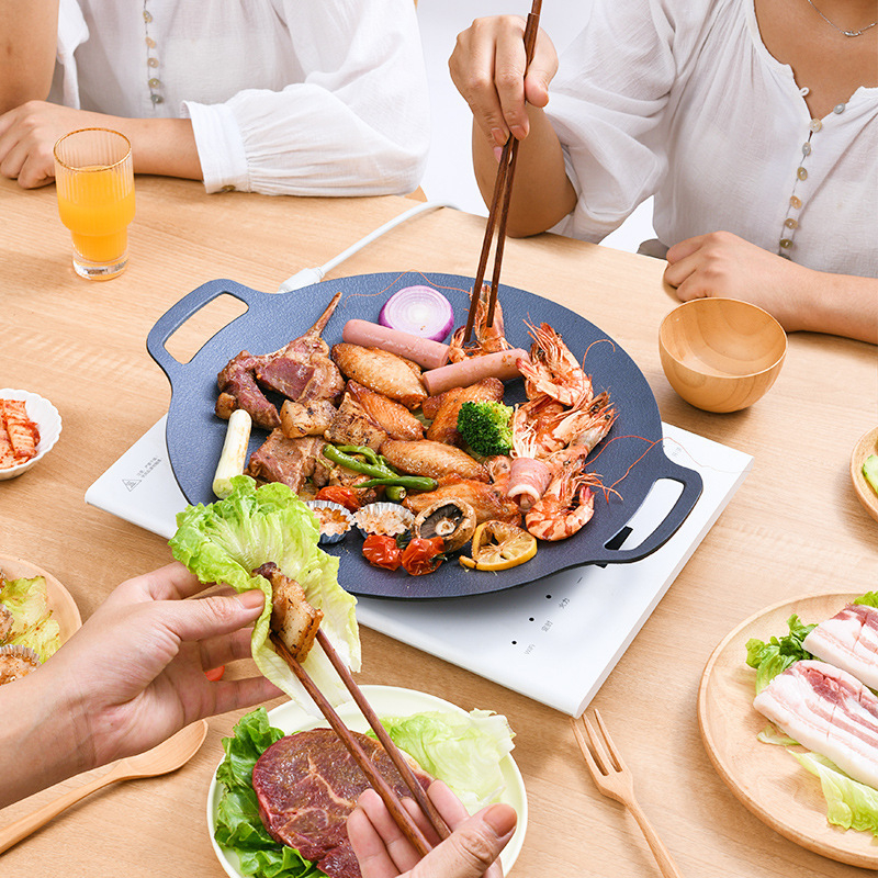 Kružna Maifan kamen teppanyaki ploča za kampiranje — prijenosna, bez dim, neprijanjajuća, prilagodljiva s mogućnošću privatne marke