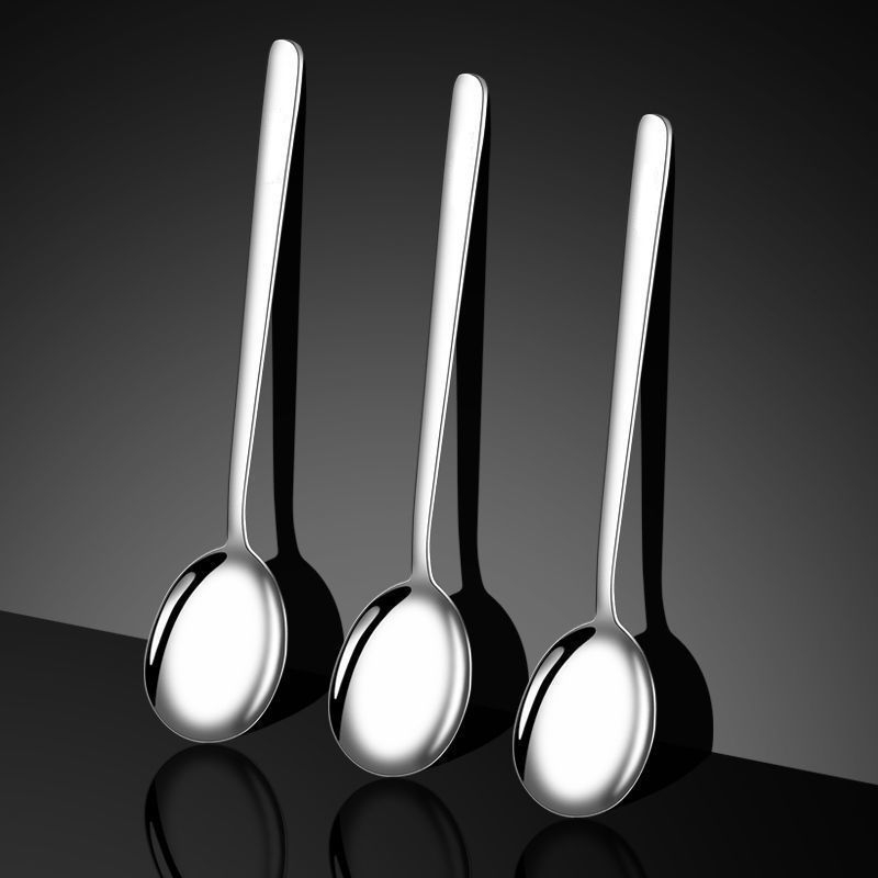 Žlica od nehrđajućeg čelika s dugim držalom – moderni minimalistički dizajn, pogodna za djecu, učenike, trudnice, odrasle i starije osobe; mogućnost prilagodbe.