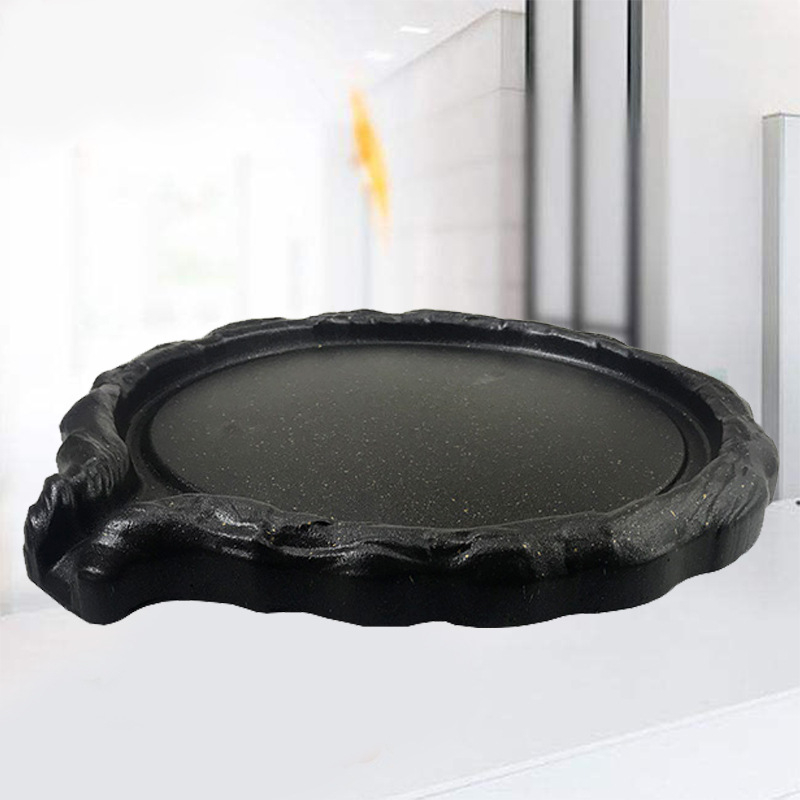 Корейски стил грил пан за открит огън с алуминиево‑сплавно покритие, кръгла форма, нехлъзгаща повърхност (Материал: сплав; Форма: кръгла; Тегло: 1.5 кг)