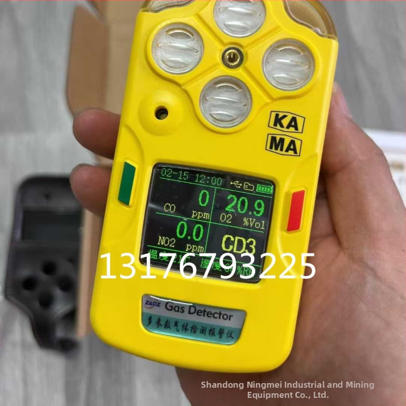 Prenosný banícky detektor plynov CD5 – Metán, Kyslík, Oxid uhoľnatý, H2S, CO2; Rozsah merania 0–1000 ppm; Nabíjateľná batéria 1,5Ah