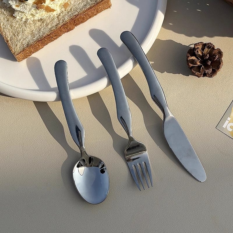 Set vilice i žlice od nehrđajućeg čelika 304, prehrambene kvalitete, moderan jednostavan stil, pogodno za jogurt, sladoled i deserte