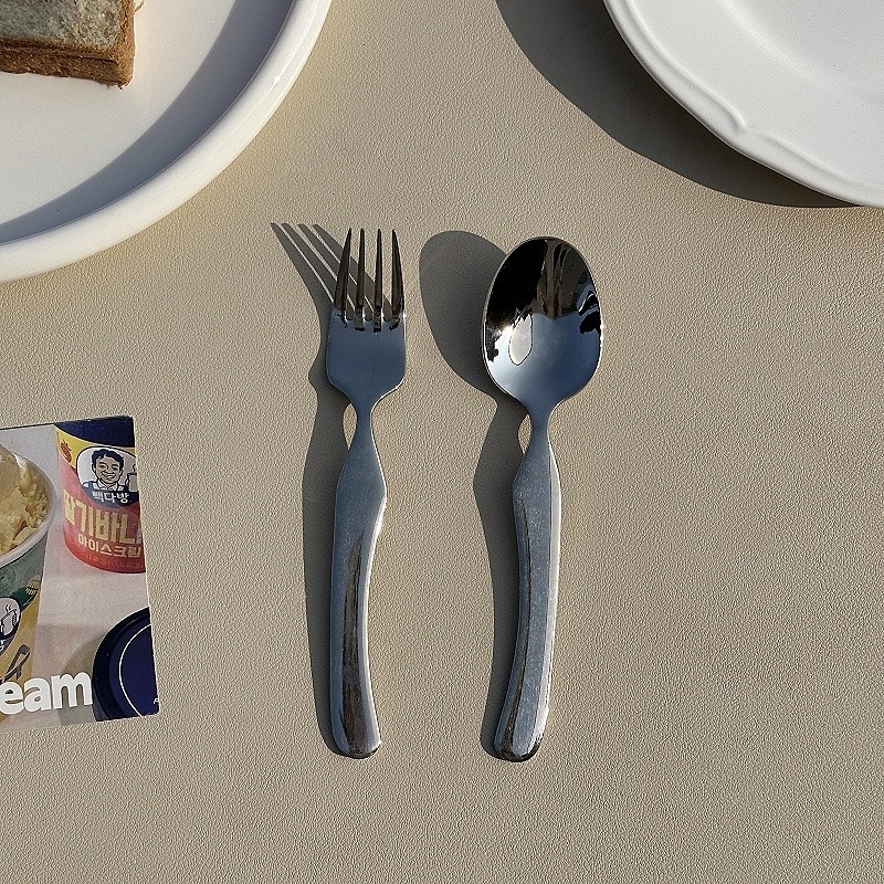 Set vilice i žlice od nehrđajućeg čelika 304, prehrambene kvalitete, moderan jednostavan stil, pogodno za jogurt, sladoled i deserte