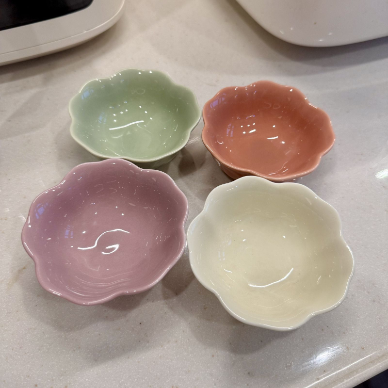 Unique keramički tanjur za grickalice od bone china, jednostavan stil, mogućnost tiskanja logotipa