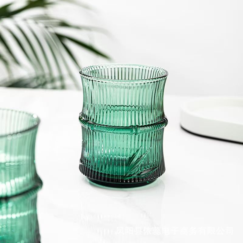 Set čaša za vodu od stakla s reljefnim dizajnom, okruglog oblika, bez ručke, za kućnu uporabu, vrhunska kvaliteta (Materijal: soda-lime staklo; Stil: moderni minimalistički; Oblik: okrugao; Sklapanje: set za sklapanje)