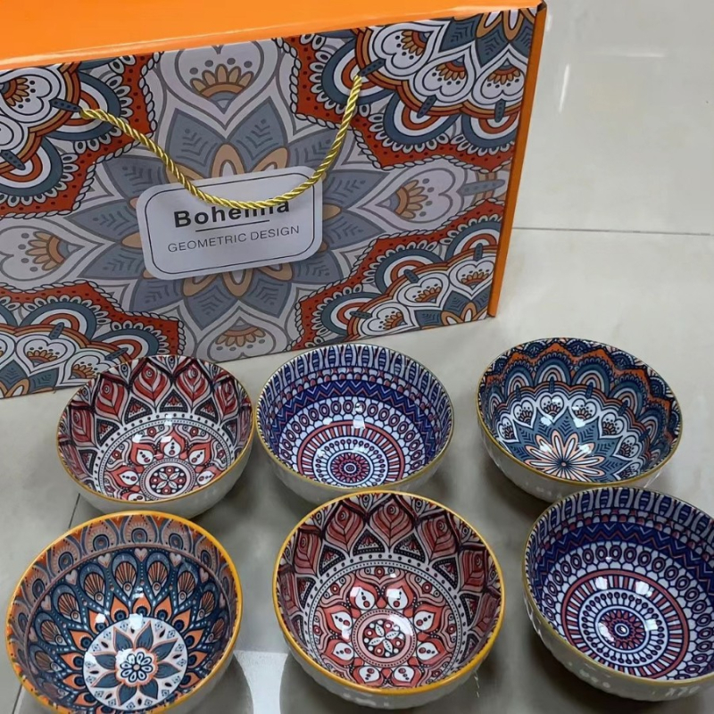 Boemski stil porcelanski servis s prilagodljivim logom, uzorak ispod glazure, pogodna za mikrovalnu pećnicu