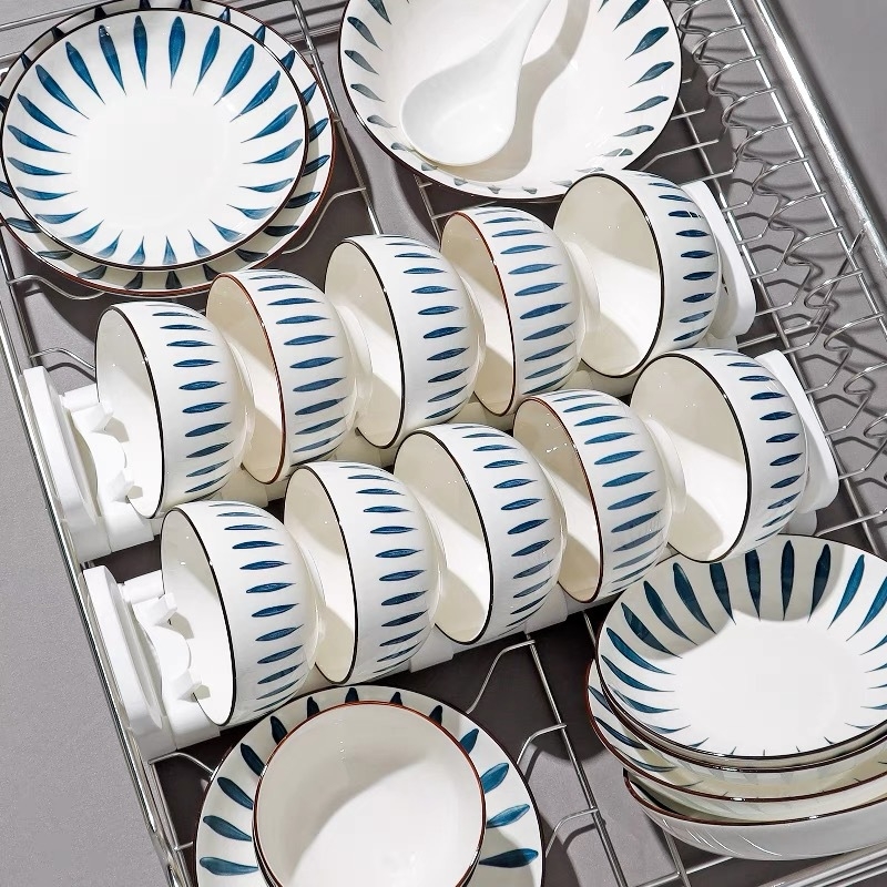 Jingdezhen porculanski komplet posuđa – zdjele i zdjele za juhu, moderan minimalistički japanski stil, cvjetni uzorak ispod glazure, prikladan za mikrovalnu pećnicu