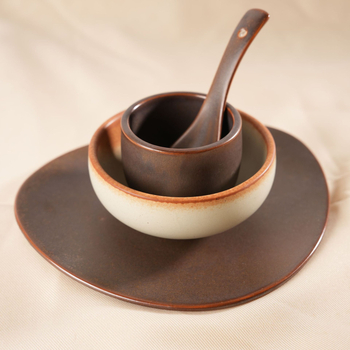Porcelanski set posuđa u planinskom stilu za restoran s hot pot — 5-dijelni komplet šalice, zdjele i tanjura, glazirana površina, mogućnost otiska logotipa, prilagodljiv