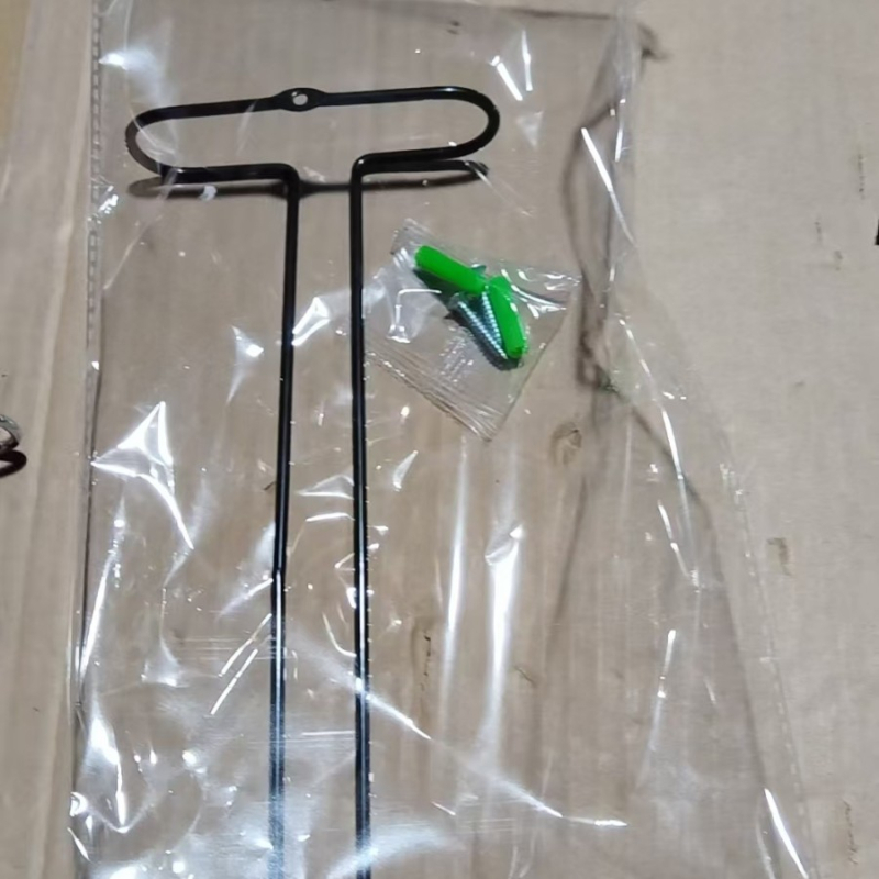 Vješeni stalak za čaše za vino – Željezo, Model 6589, Marka Independent, Kategorija pohrane: Obrnuto vješanje, Lansiranje: proljeće 2026