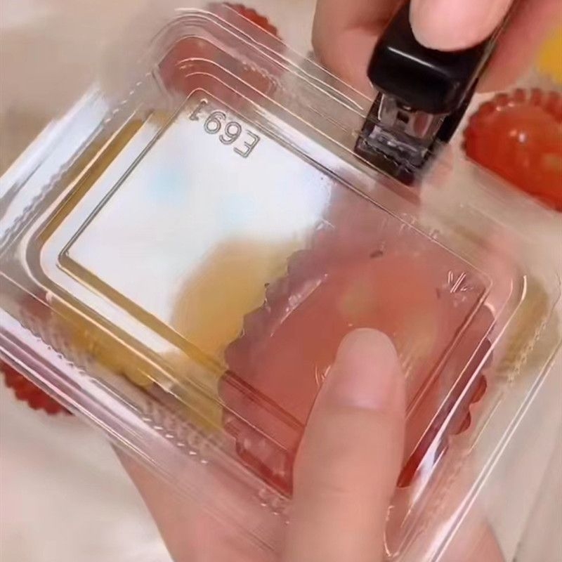 Kutija Bowl Cake – prozirna plastična, pravokutna s poklopcem, za štand, logotip sitotiskom, mogućnost prilagodbe