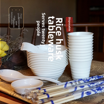 Jednorazová súprava riadu z ryžovej šupky pre 10 osôb, zahŕňa misky, paličky, poháre a lyžice, biologicky rozložiteľné