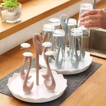 Držač za čaše od plastike, jednostavan dizajn, moderan stil, težina 25 g.