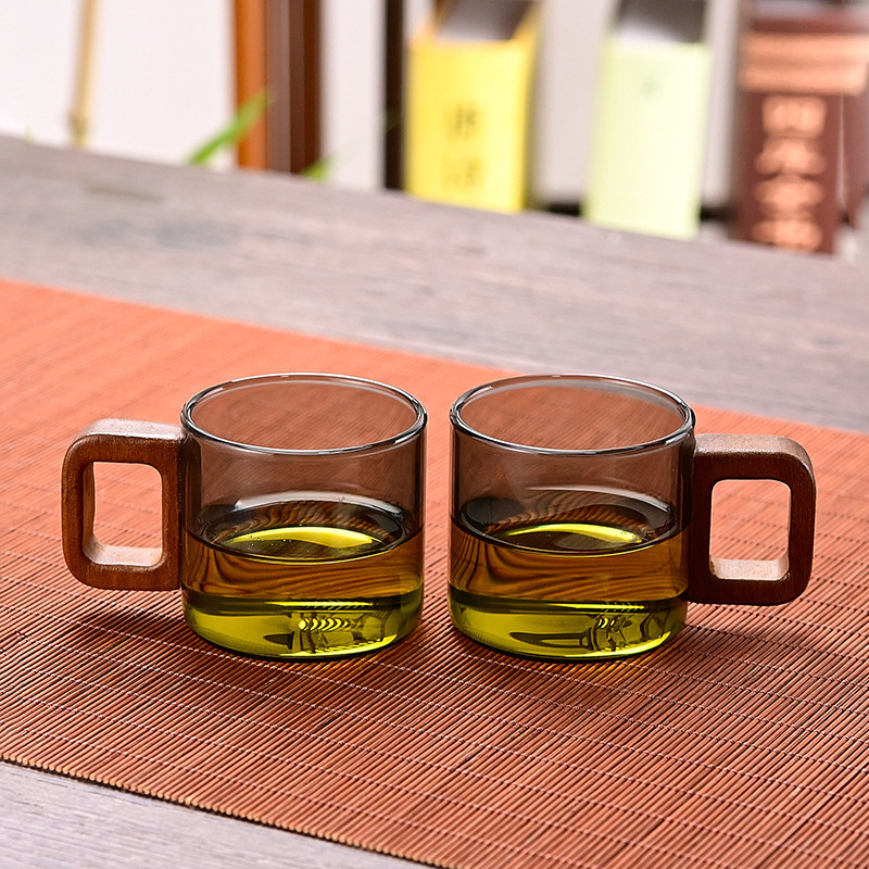 Set od 6 čajnih šalica od otpornog stakla s držačima, cilindričnog oblika, moderan minimalistički stil