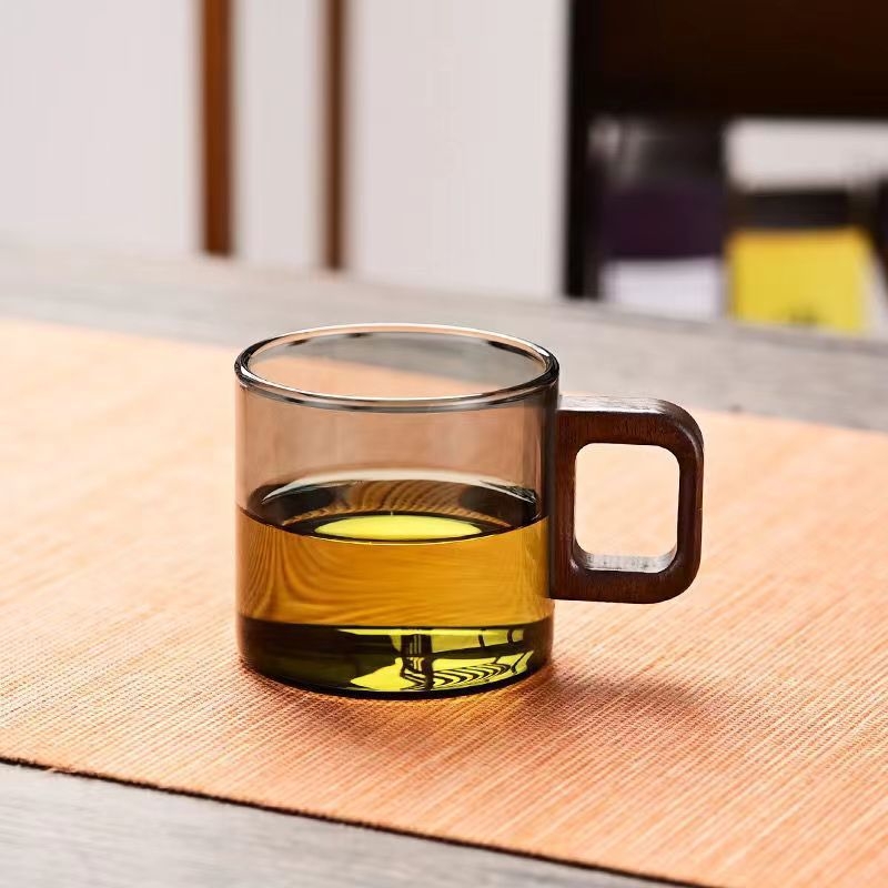 Set od 6 čajnih šalica od otpornog stakla s držačima, cilindričnog oblika, moderan minimalistički stil